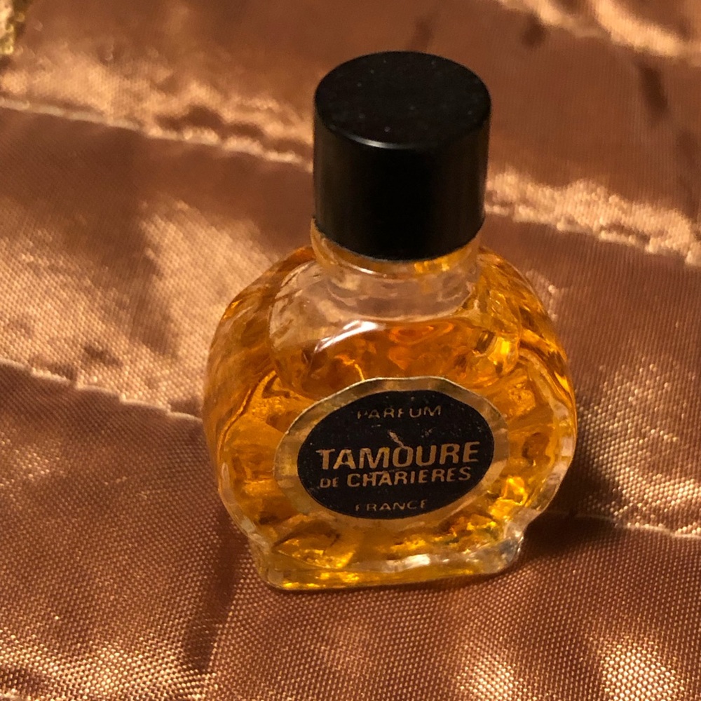 10606 VINTAGE Tamoure De Charieres France Parfum Micro Mini Size Women's Perfume